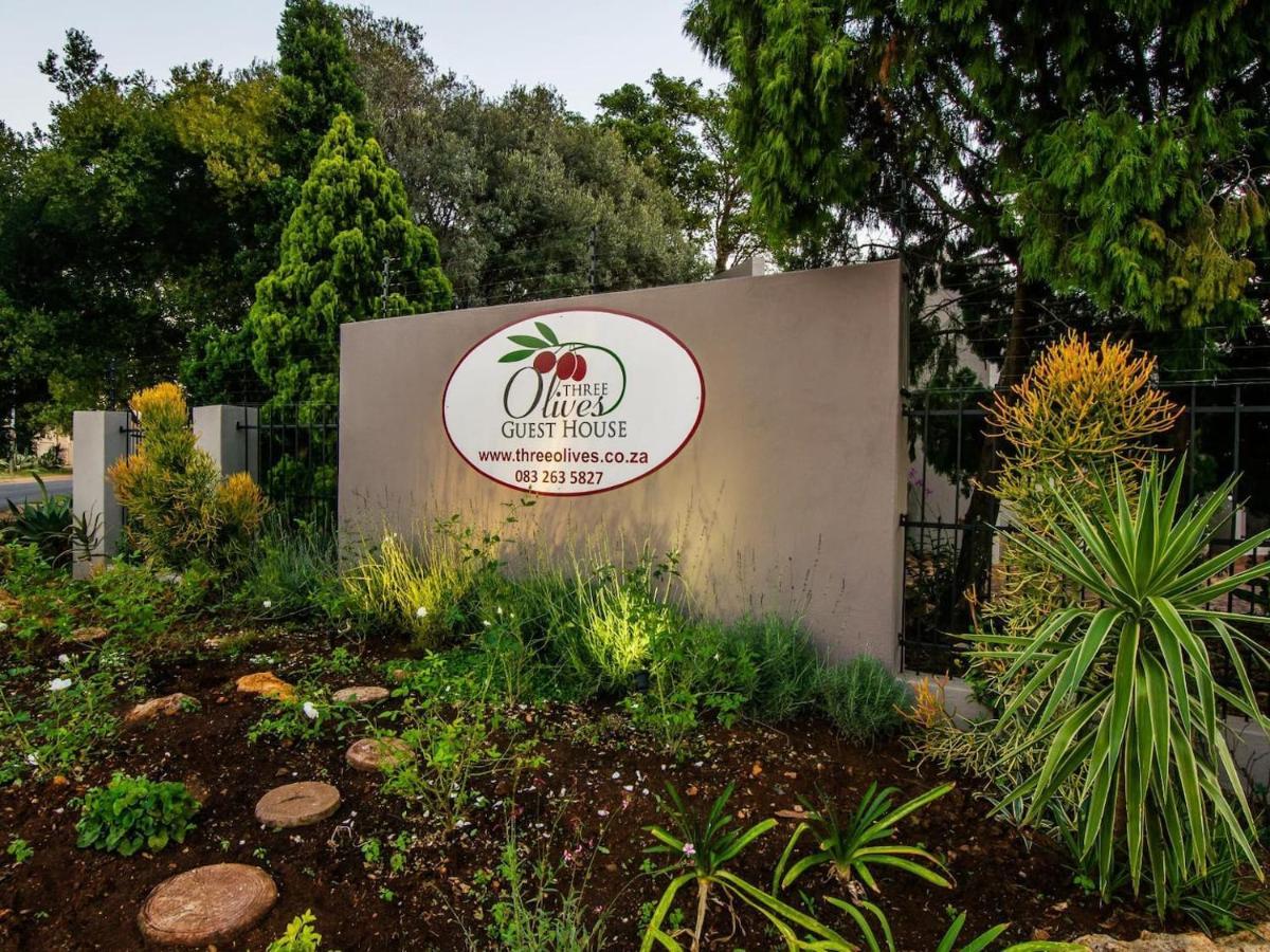 Three Olives Guesthouse Центурион Экстерьер фото