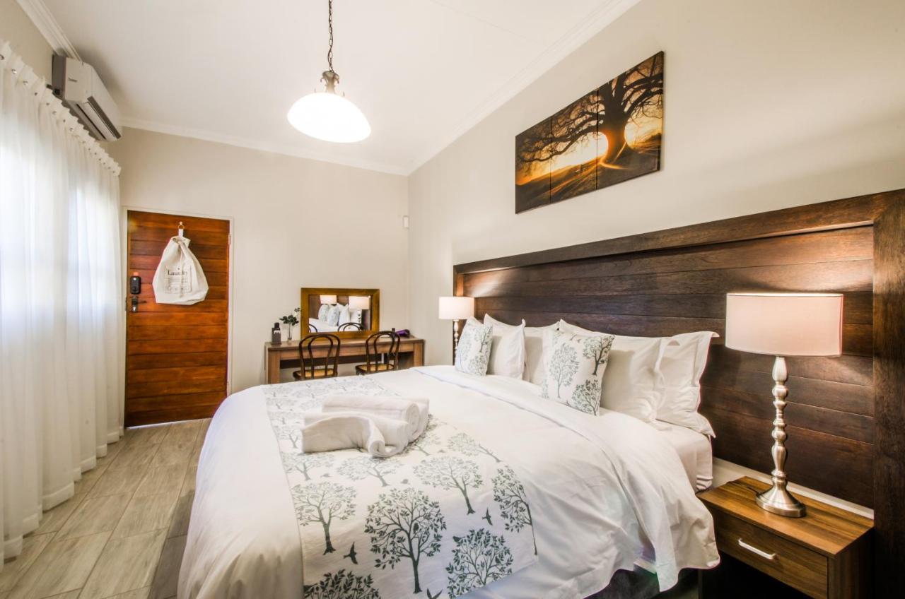 Three Olives Guesthouse Центурион Экстерьер фото