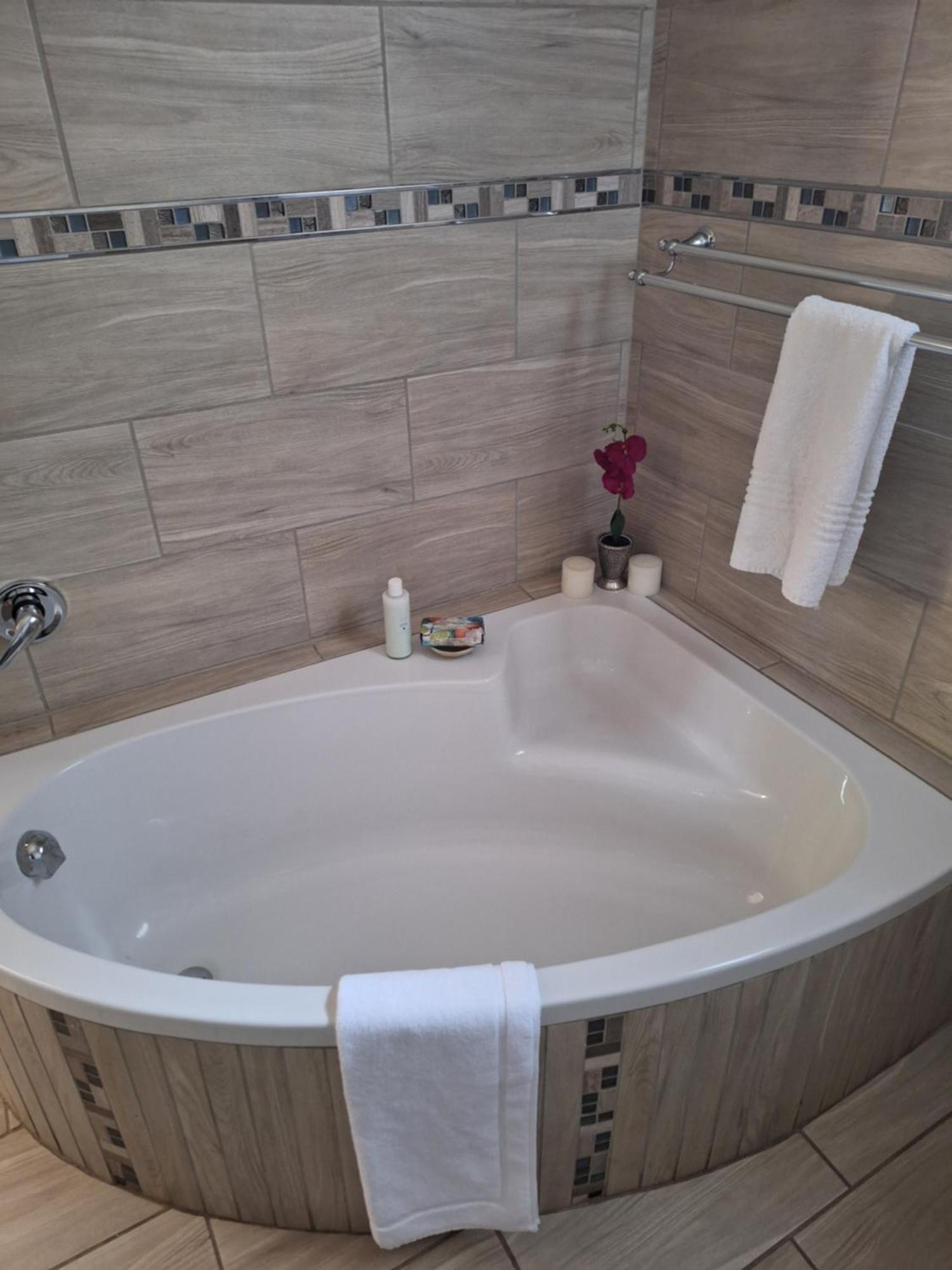 Three Olives Guesthouse Центурион Экстерьер фото