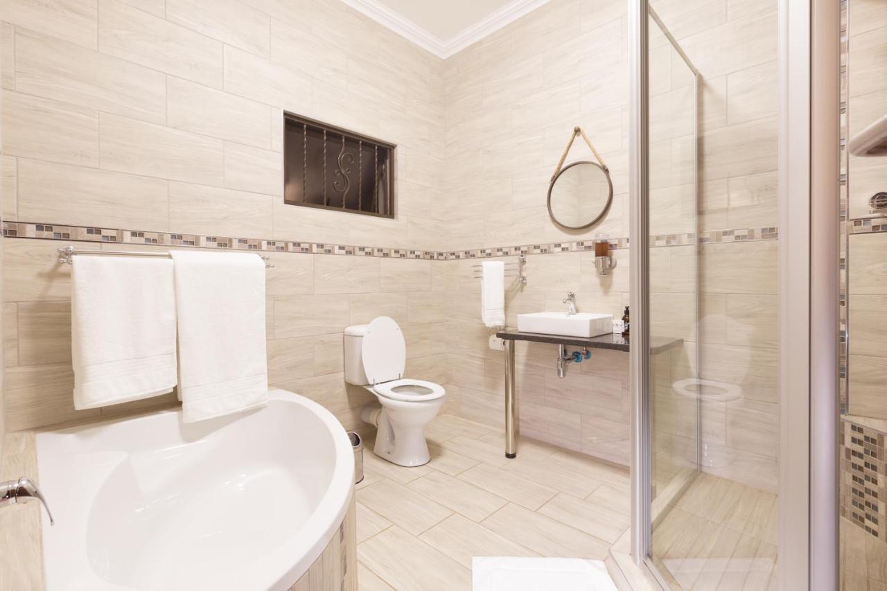 Three Olives Guesthouse Центурион Экстерьер фото