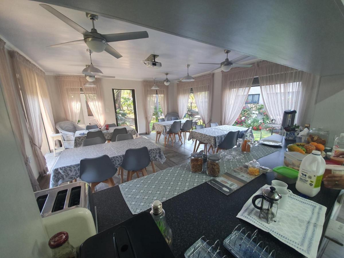 Three Olives Guesthouse Центурион Экстерьер фото
